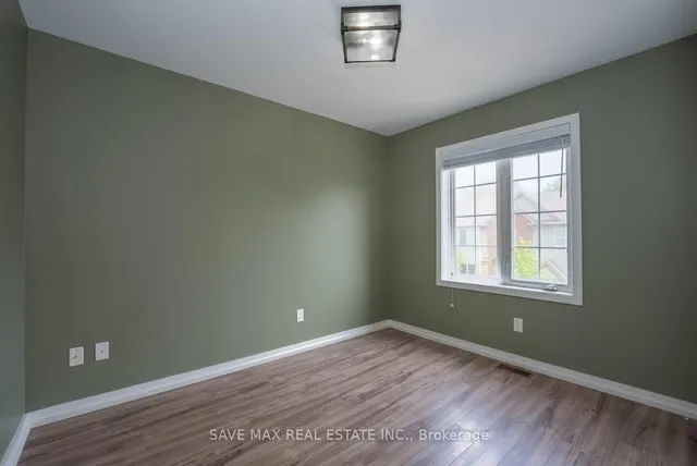 Additional image 39 of 623 Maude Common