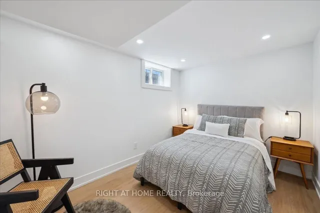 Additional image 28 of 272 East 35th St