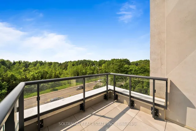 Additional image 33 of 10 Inn On the Park Dr Unit 304