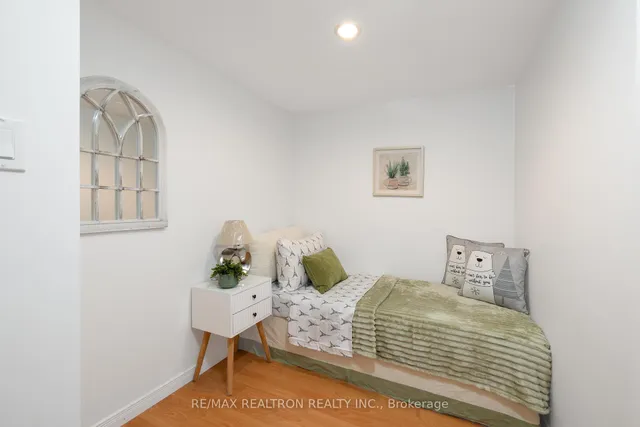 Additional image 43 of 1327 Whiffletree Crt