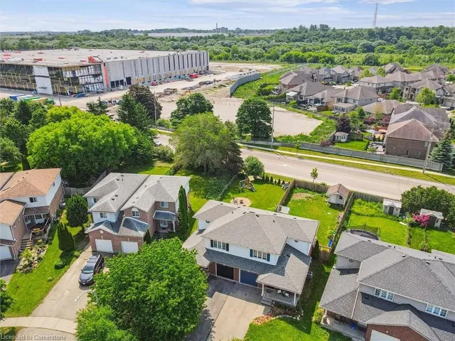 Additional image 34 of 55 Schueller St