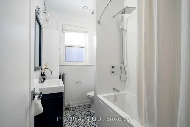 Additional image 31 of 12 Mortimer Ave