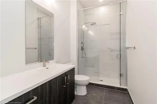 Additional image 31 of 5 Wellington St Unit 102