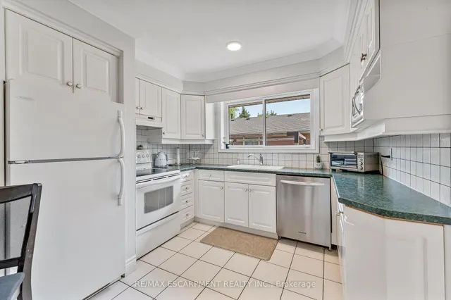 Additional image 10 of 63 West 25th St