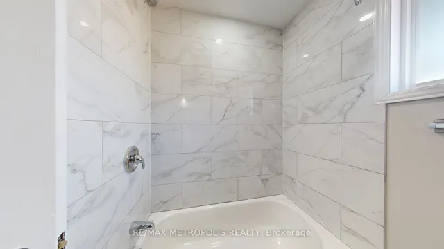 Additional image 28 of 57 Angora St