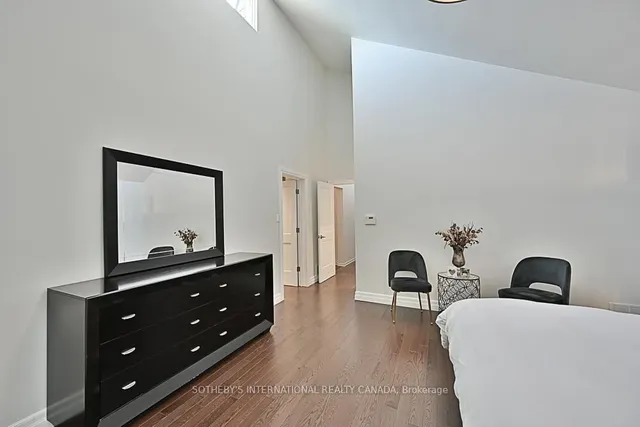 Additional image 23 of 41 MeadowCliffe Dr