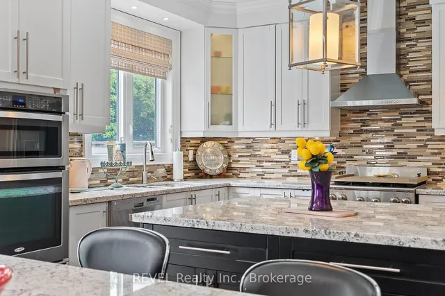 Additional image 19 of 401 Schreyer Cres