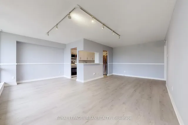 Additional image 30 of 20 Sunrise Ave Unit 102