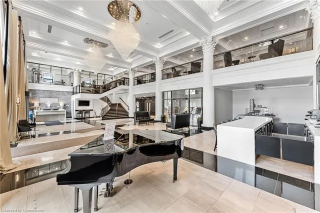 Additional image 33 of 118 King St Unit 415