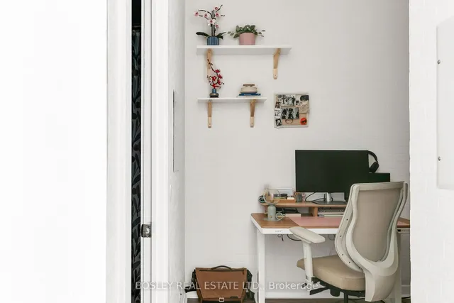 Additional image 20 of 770 Bay St Unit 2704