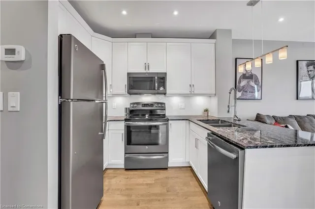 Additional image 12 of 1 Victoria St Unit 601