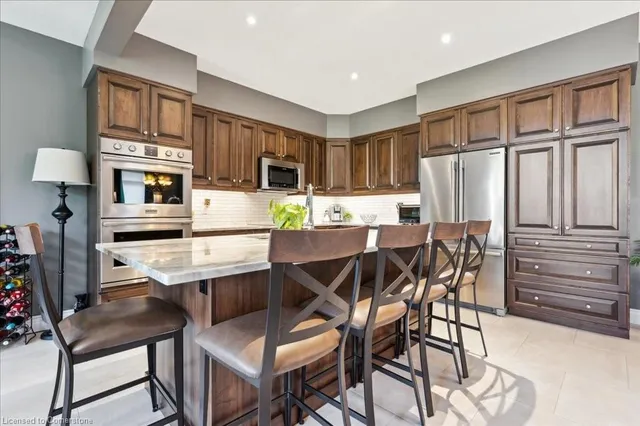 Additional image 10 of 14 Woodsmere Dr