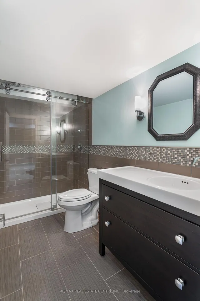 Additional image 36 of 22 Creek Ridge St