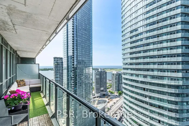 55 Bremner Blvd Unit 3101