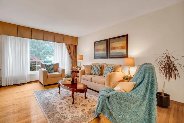 Additional image 25 of 64 Grove Park Cres