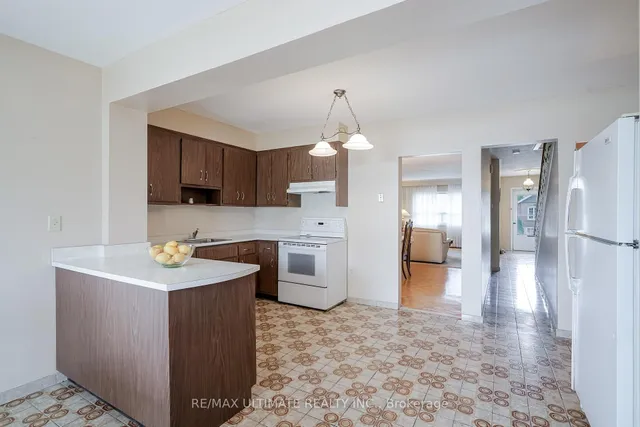 Additional image 16 of 8 Doncaster Ave