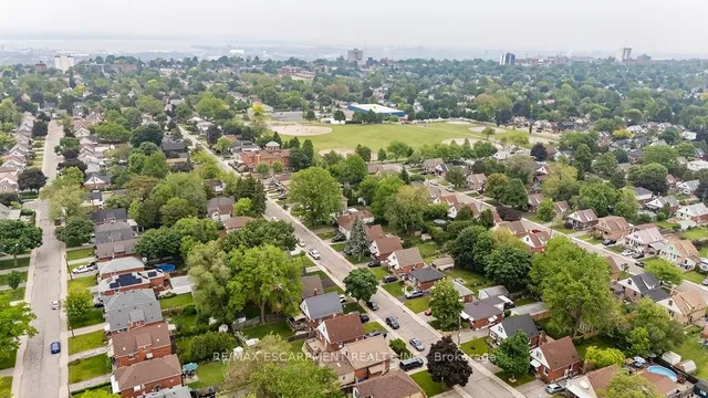 Additional image 30 of 272 East 15th St