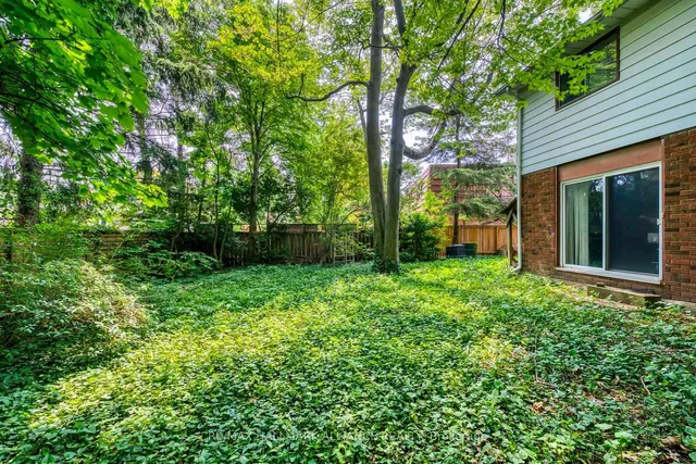 Additional image 25 of 455 Canterbury Cres