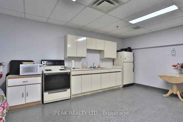 Additional image 30 of 3267 King St Unit 205