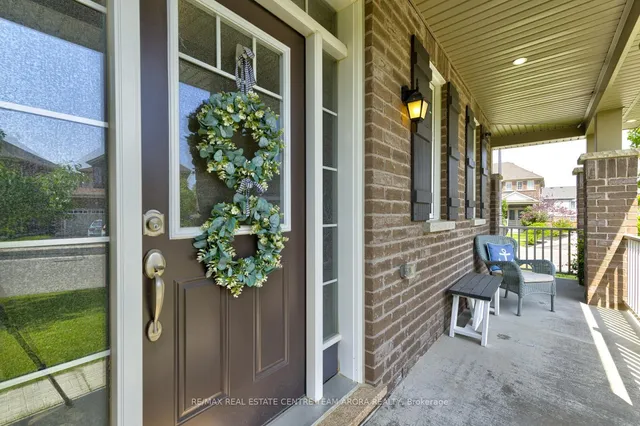 Additional image 3 of 18 Fenchurch Dr