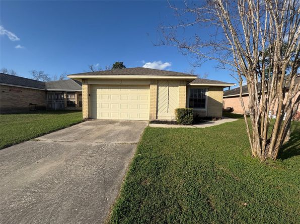 Property image for 3822 Whitchurch Dr, Houston, TX 77066