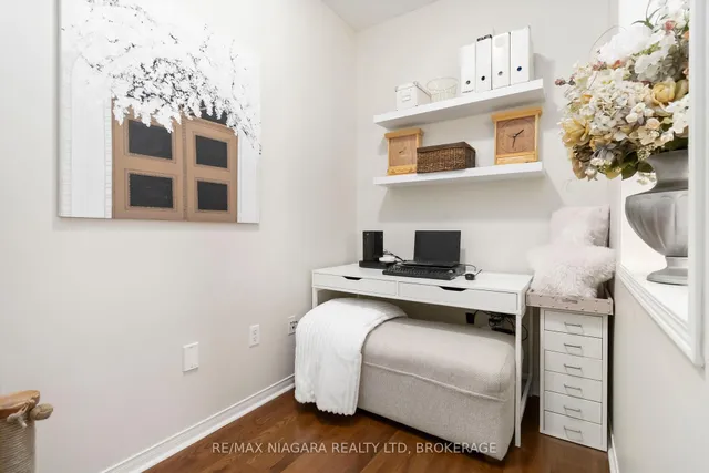 Additional image 18 of 2468 Whitehorn Dr