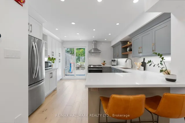 Additional image 13 of 95 Summerhill Ave Unit 11