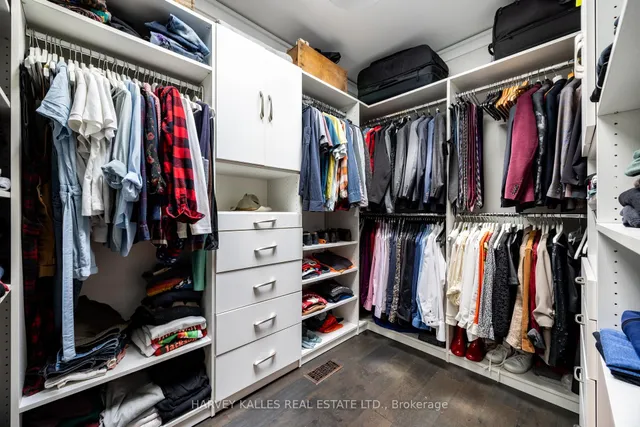 Additional image 22 of 397 Soudan Ave