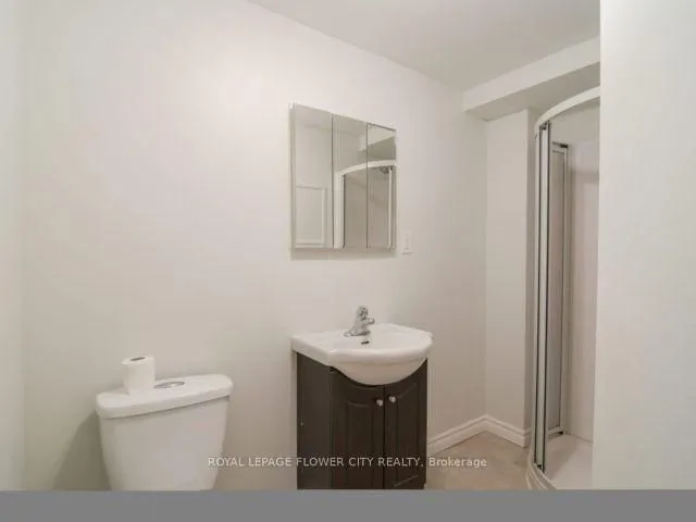 Additional image 17 of 16 Ecclestone Dr