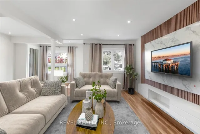 Additional image 30 of 233 Normanhurst Ave