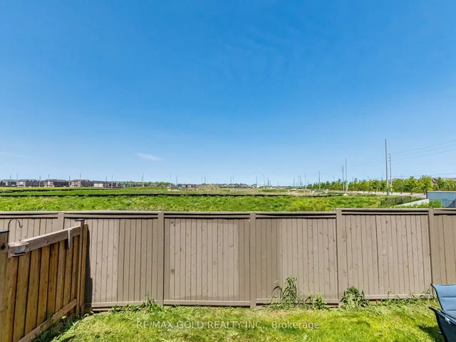 Additional image 43 of 4 Wainwright Dr