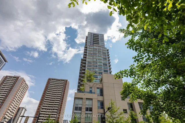 Additional image 2 of 500 Sherbourne St Unit 511