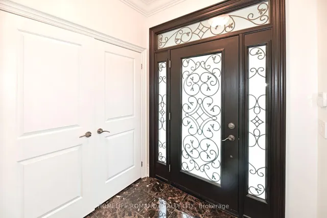 Additional image 32 of 566 Mcroberts Ave