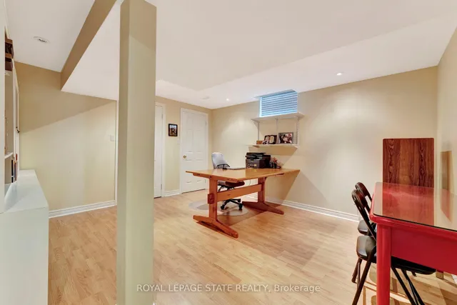 Additional image 32 of 542 Jerseyville Rd