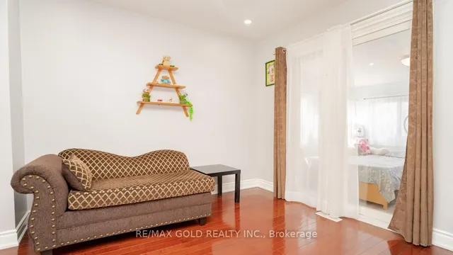 Additional image 14 of 44 DUNBLAINE Cres