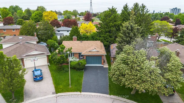 Additional image 21 of 110 Albion Crt