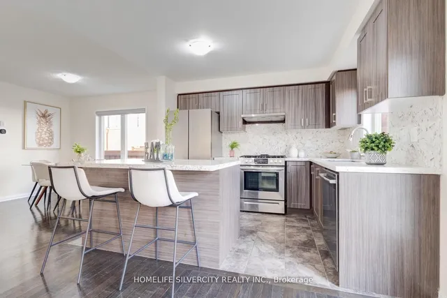 Additional image 16 of 121 Buick Blvd