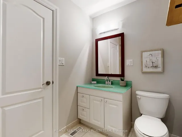 Additional image 26 of 72 Burrows Ave