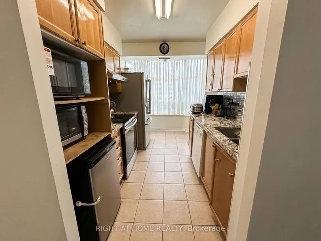 Additional image 9 of 2088 Lawrence Ave Unit 702