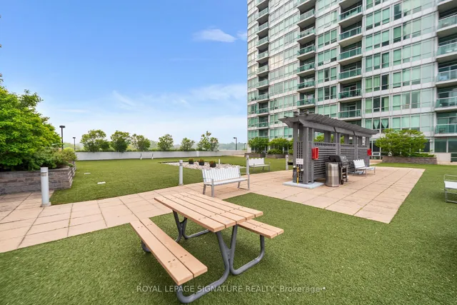 Additional image 24 of 1900 Lakeshore Blvd Unit 202