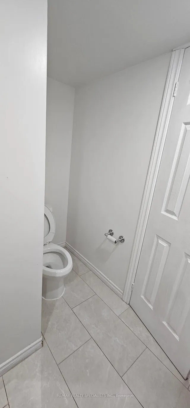 Additional image 30 of 628 Oakwood Ave