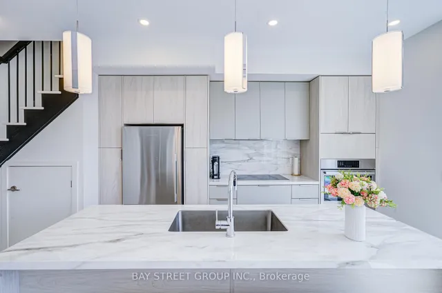 Additional image 7 of 27 Sonic Way