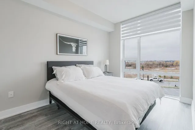 Additional image 16 of 450 Dundas St Unit 331