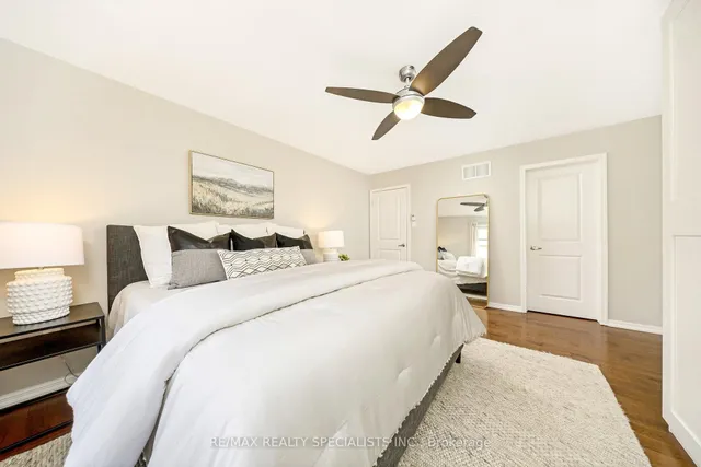 Additional image 27 of 435 Zuest Cres