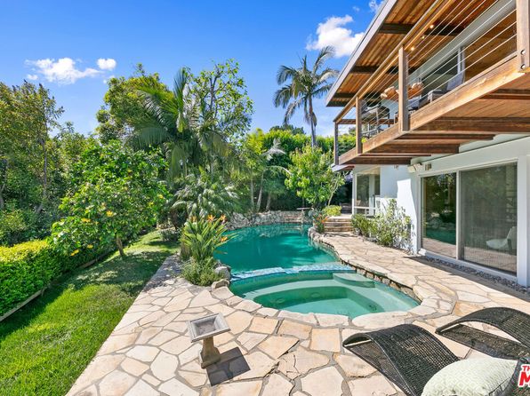 1470 N Tigertail Rd, Los Angeles, CA 90049