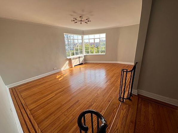 135 W 225th St APT E, Bronx, NY 10463