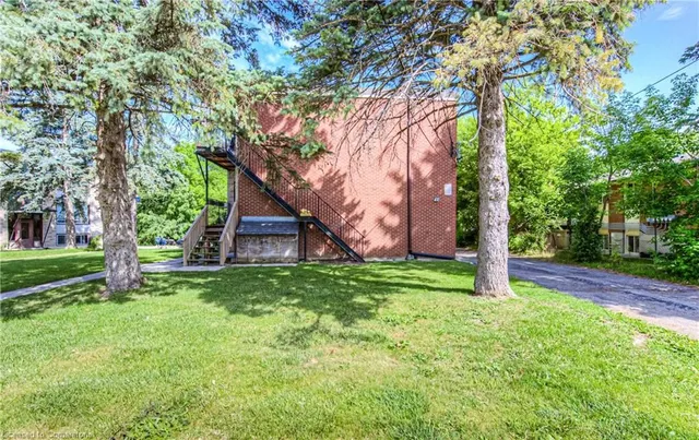 Additional image 6 of 76 Barbara Cres