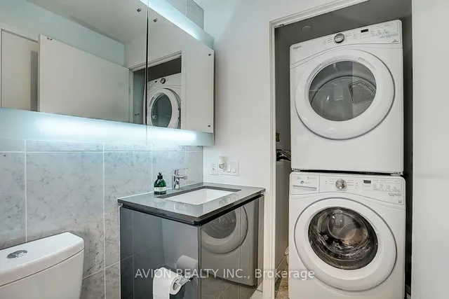 Additional image 33 of 115 Mcmahon Dr Unit 1511