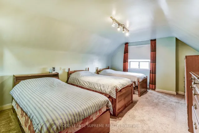 Additional image 24 of 66 Cartwright Ave