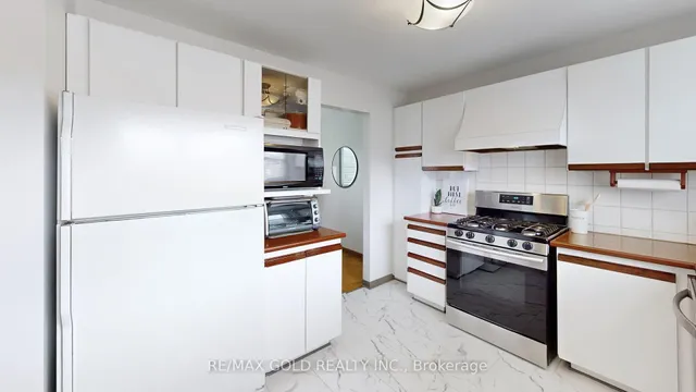 Additional image 17 of 12 Homer Sq